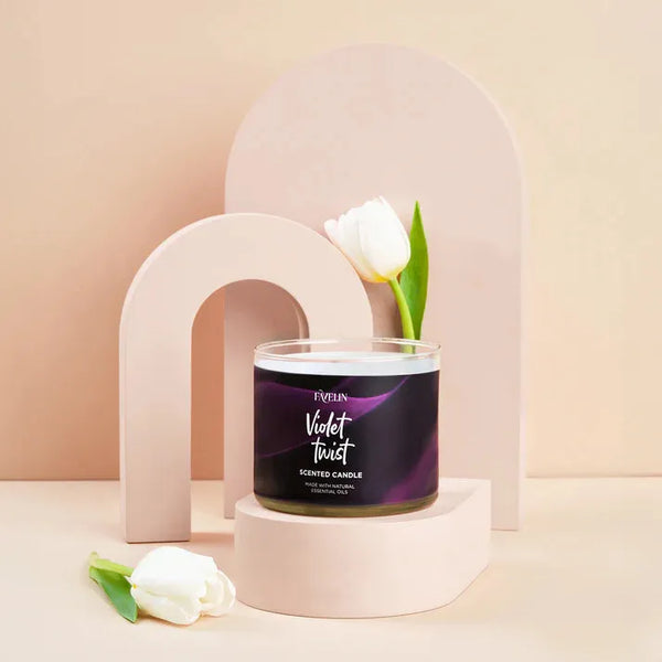 شمعة فافيلين العطرية
شمعة فافيلين باللافندر
شمعة للاسترخاء
Favelin Scented Candle
Violet Twist Candle
Aromatherapy Candle